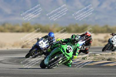 media/Dec-06-2025-CVMA (Sat) [[4a896cc04c]]/Race 8- Formula 40 MW and LW/